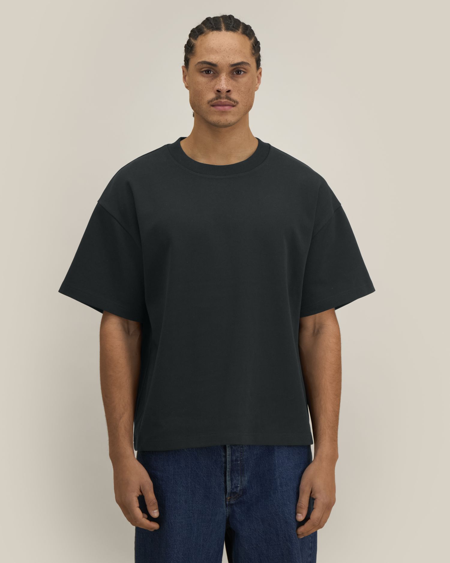 Stanley Stella Hazener in Black – Modellansicht