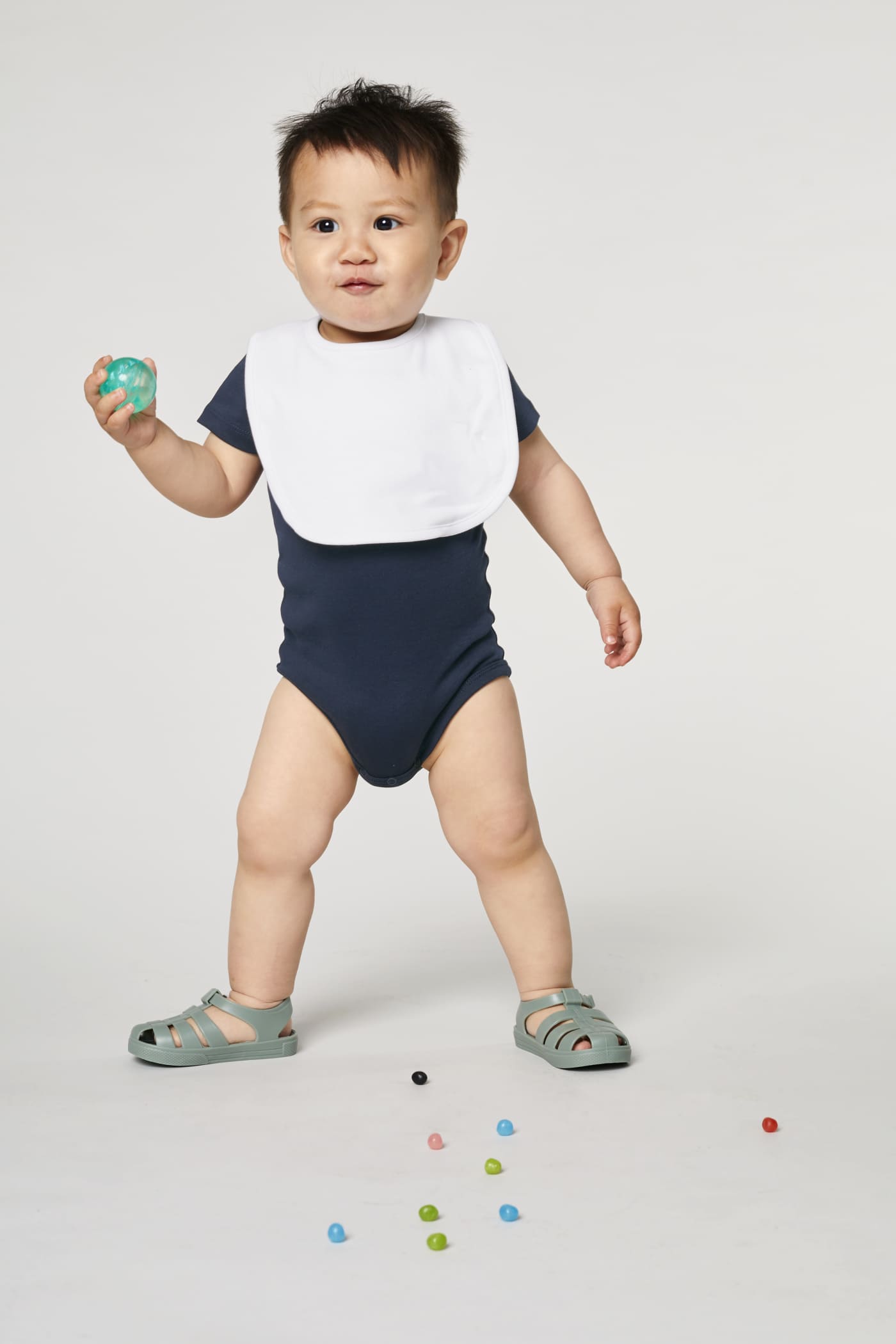 Stanley Stella Baby Bib am Modell