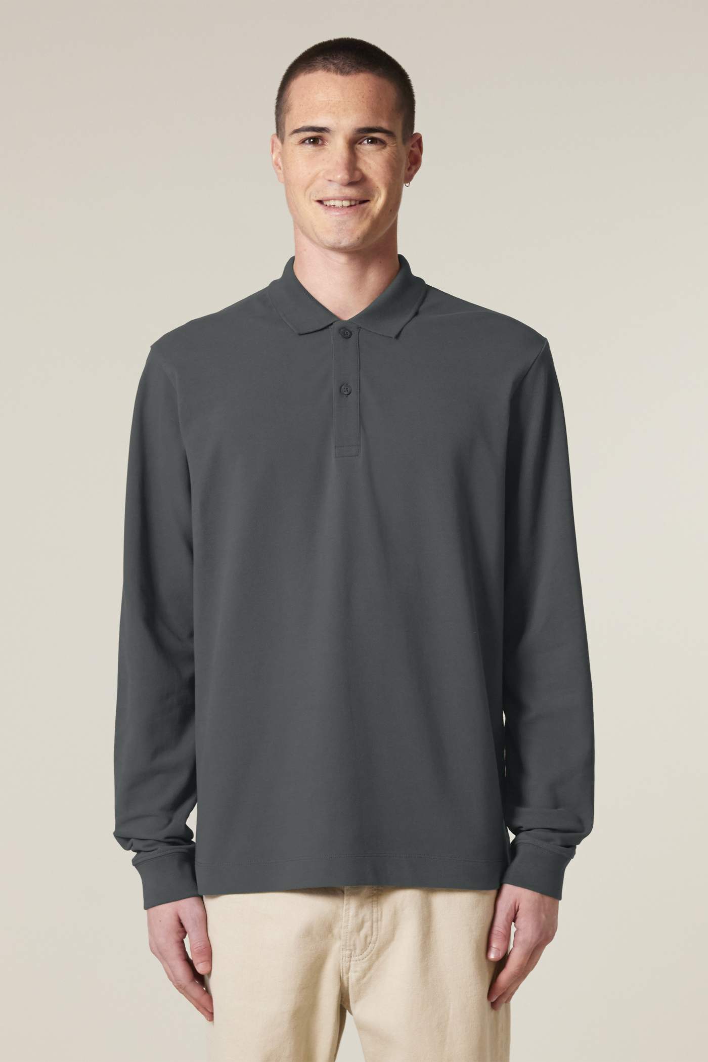 Stanley Stella Prepster 2.0 Long Sleeve am Modell