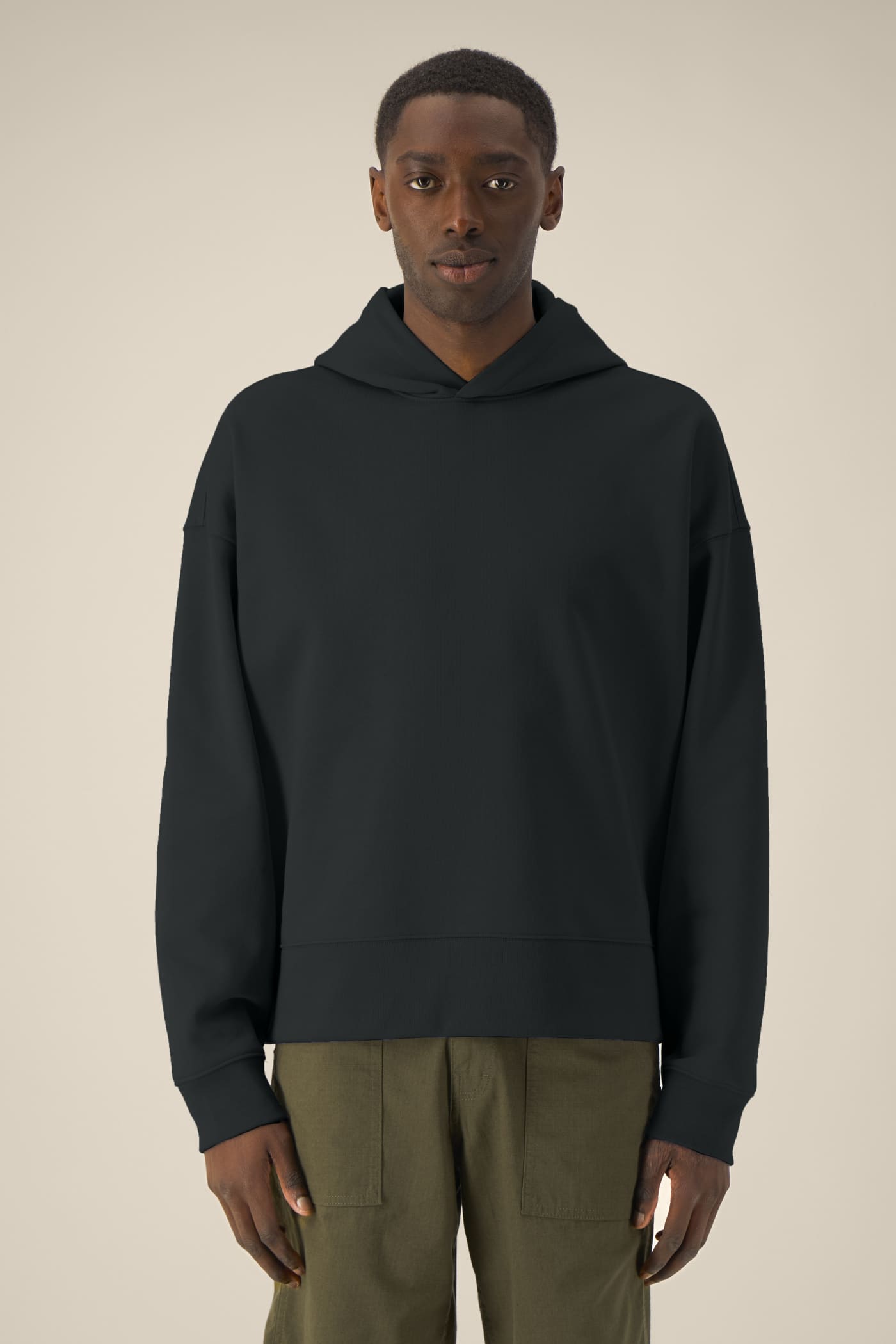 Stanley Stella Voicer Hoodie am Modell