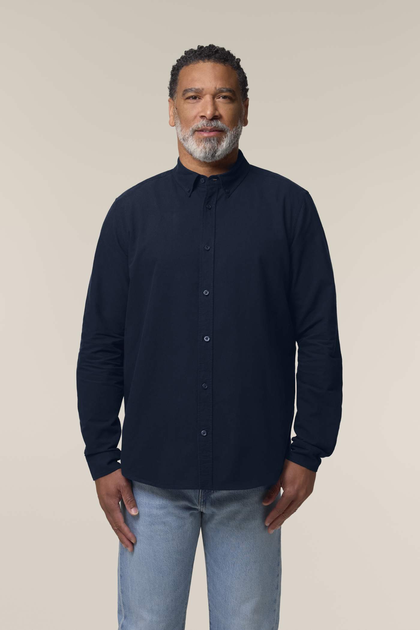 Stanley Stella Stanley Oxford Shirt am Modell