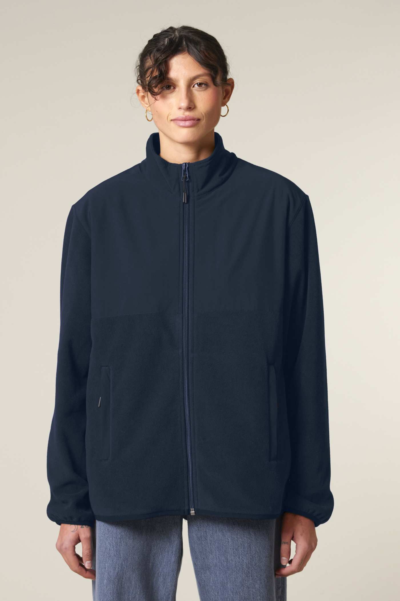 Stanley Stella Trekker Fleecejacke am Modell, Damen