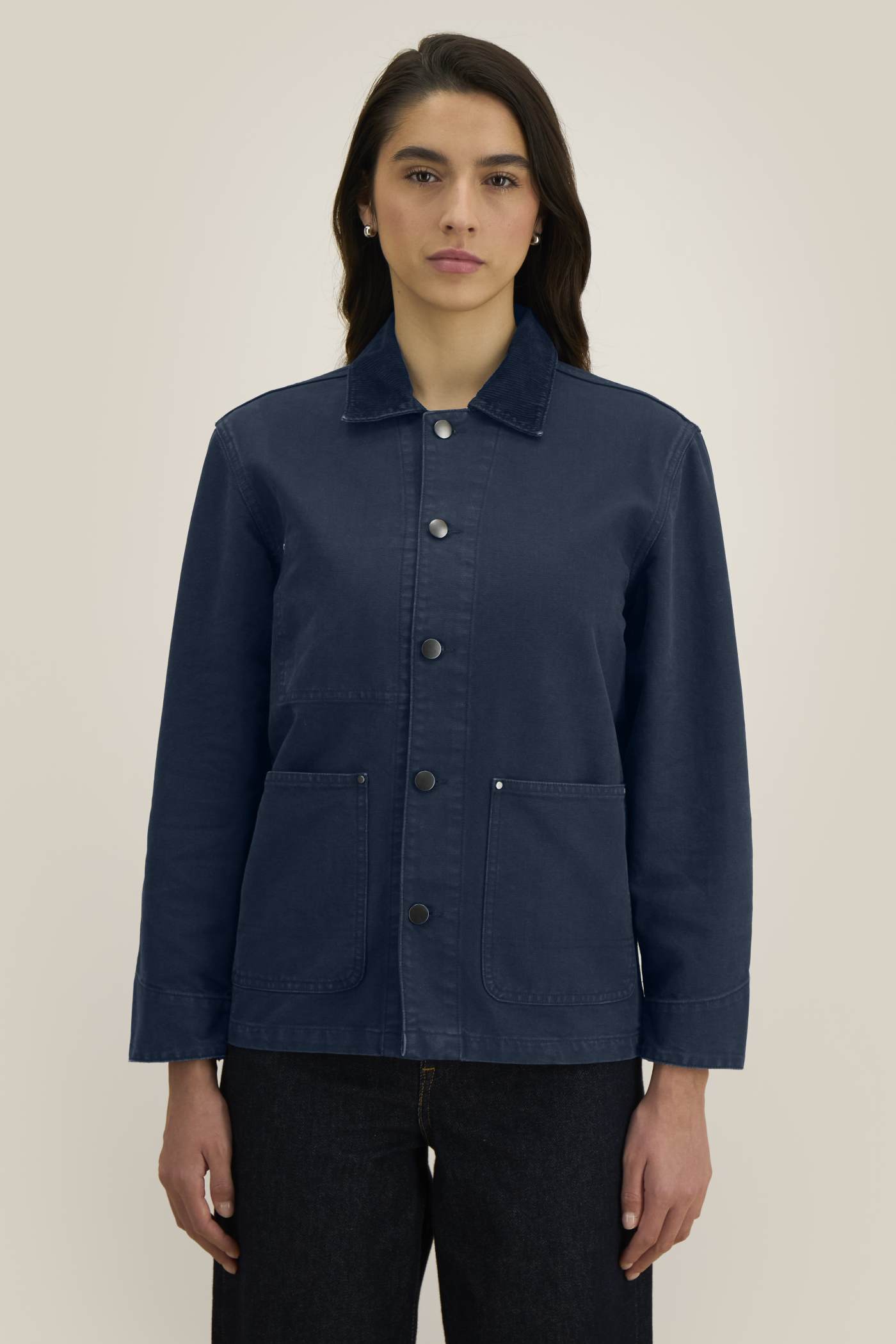 Stanley Stella Chore Jacket am Modell, Damen
