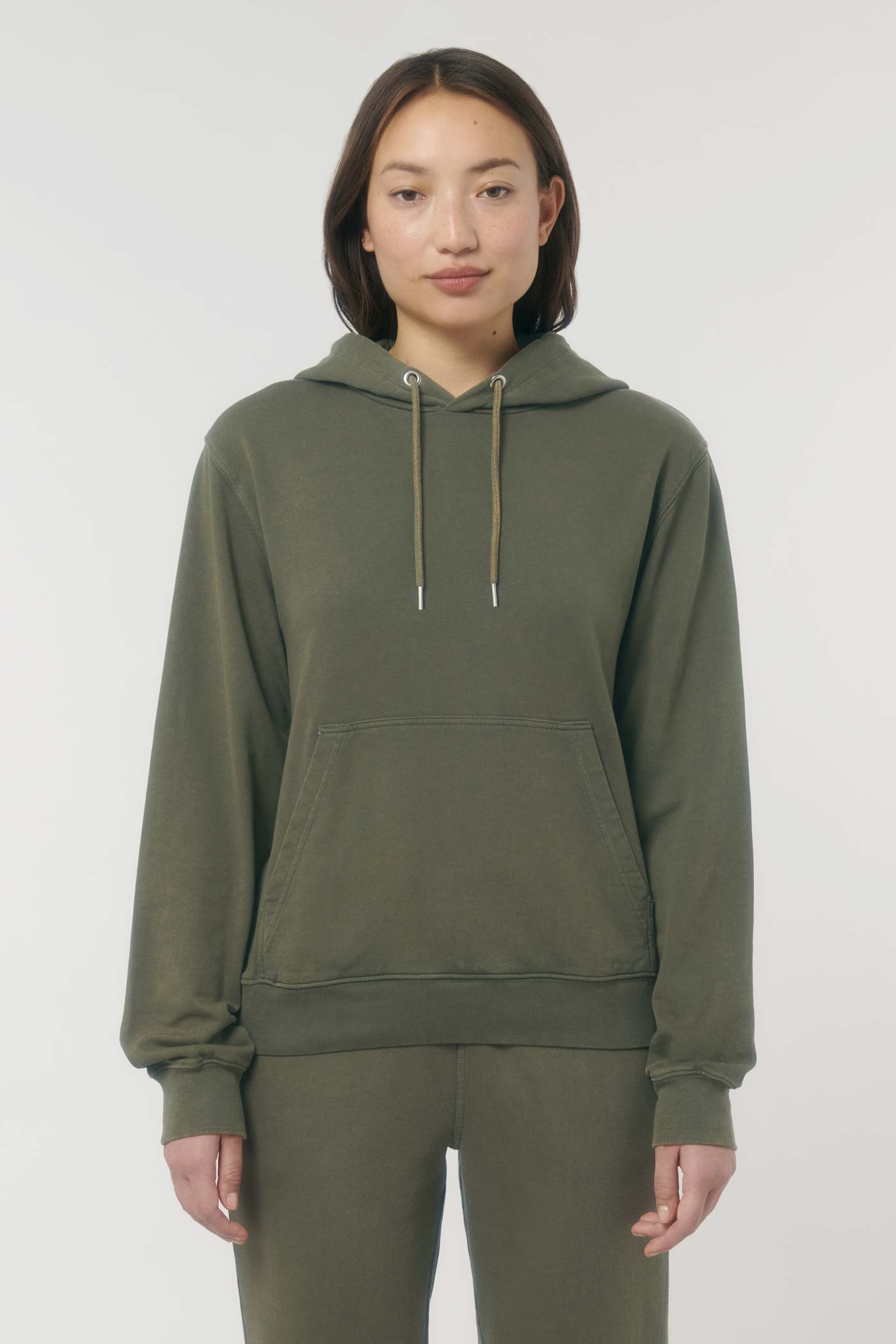 Stanley Stella Archer Vintage Hoodie am Modell, Damen
