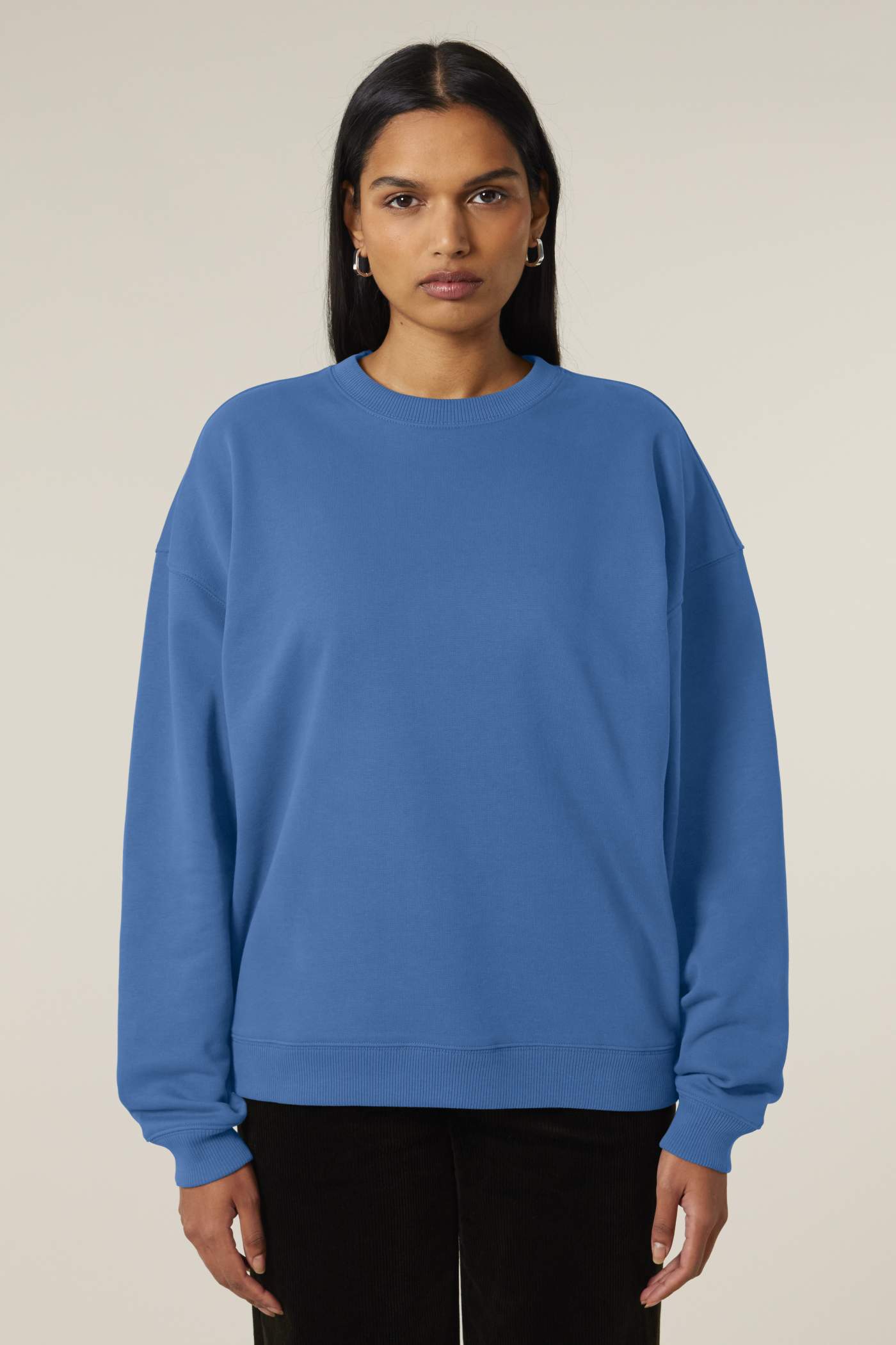 Stanley Stella Radder 2.0 Sweatshirt am Modell, Damen