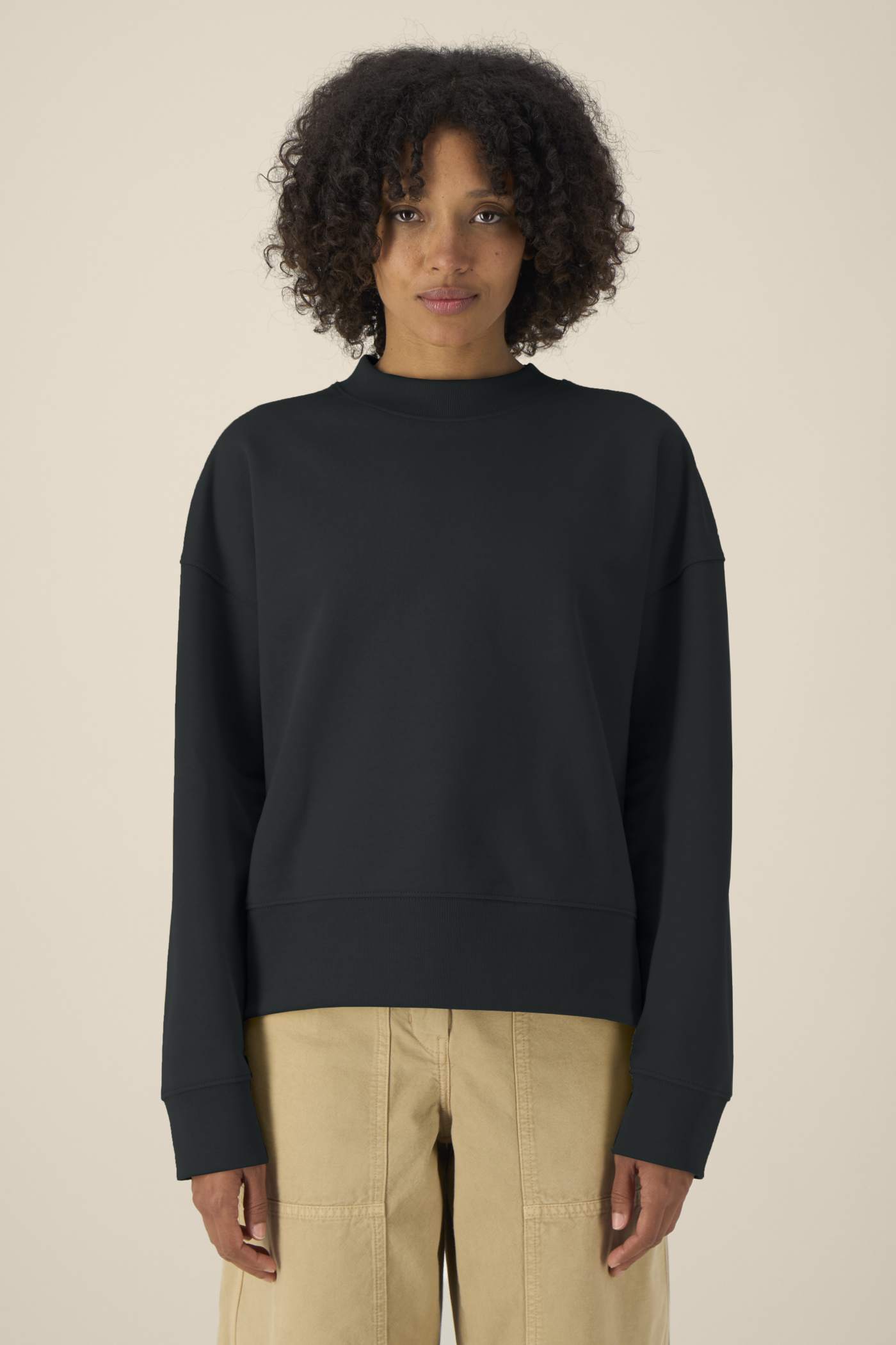 Stanley Stella Ryler Sweatshirt am Modell, Damen