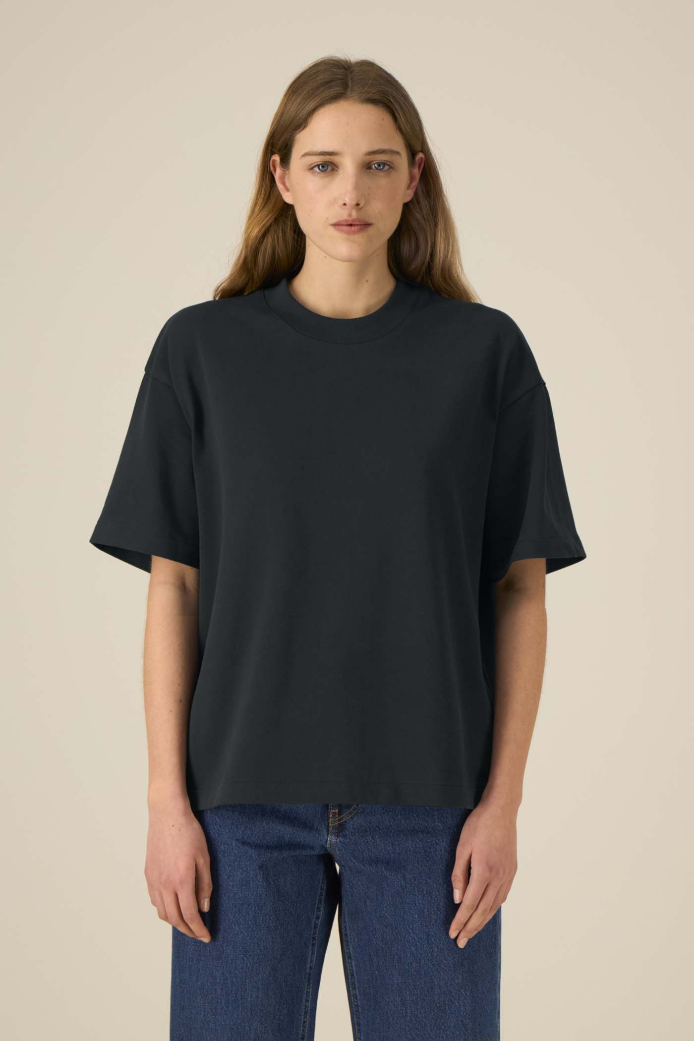 Stanley Stella Asher T-Shirt am Modell, Damen